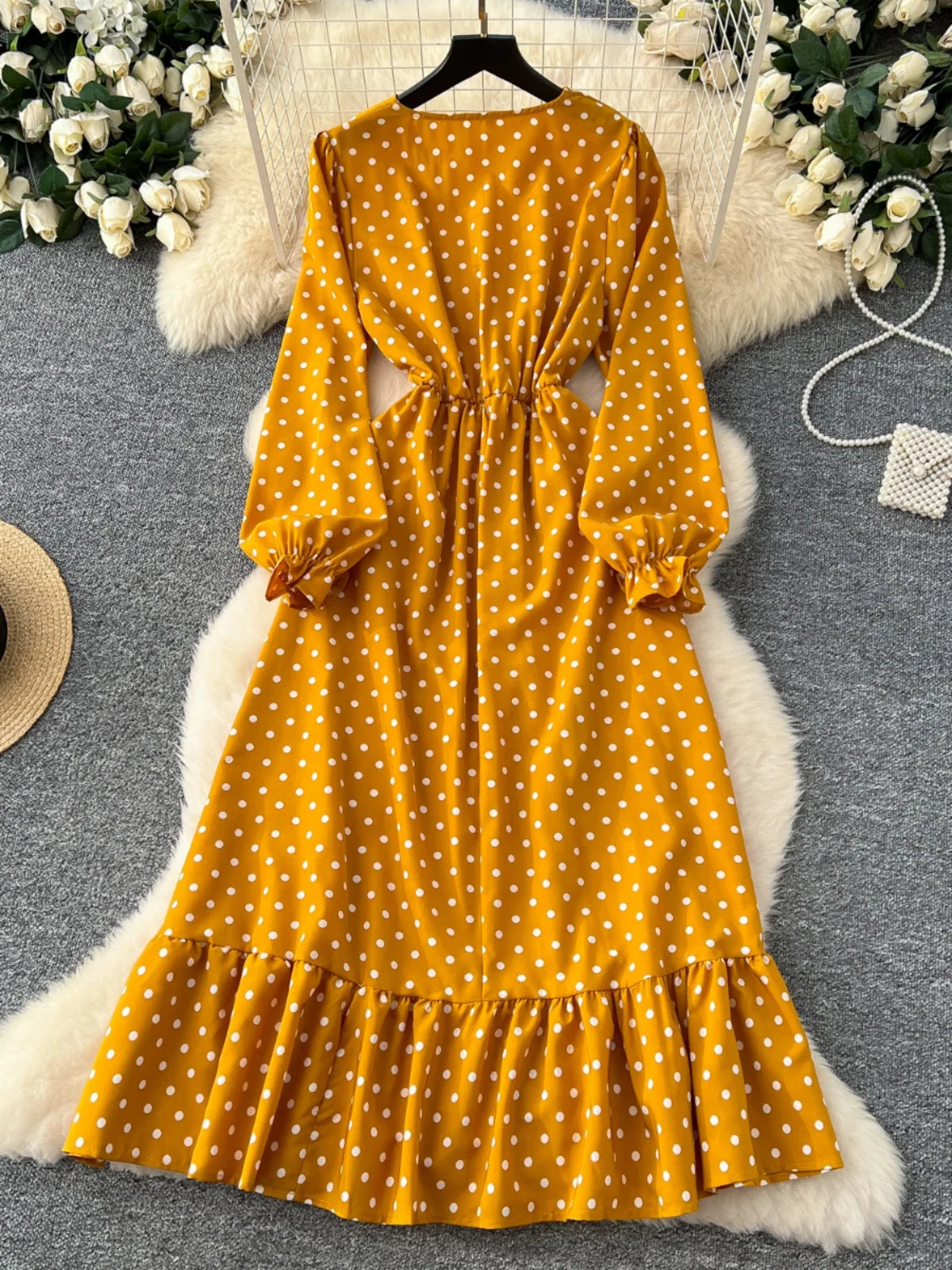 Vintage Elegant Women Yellow Dot Vacation Pleated Dress 2025 Autumn Fashion V-neck High Waist A-line Long Sleeve Party Dress New