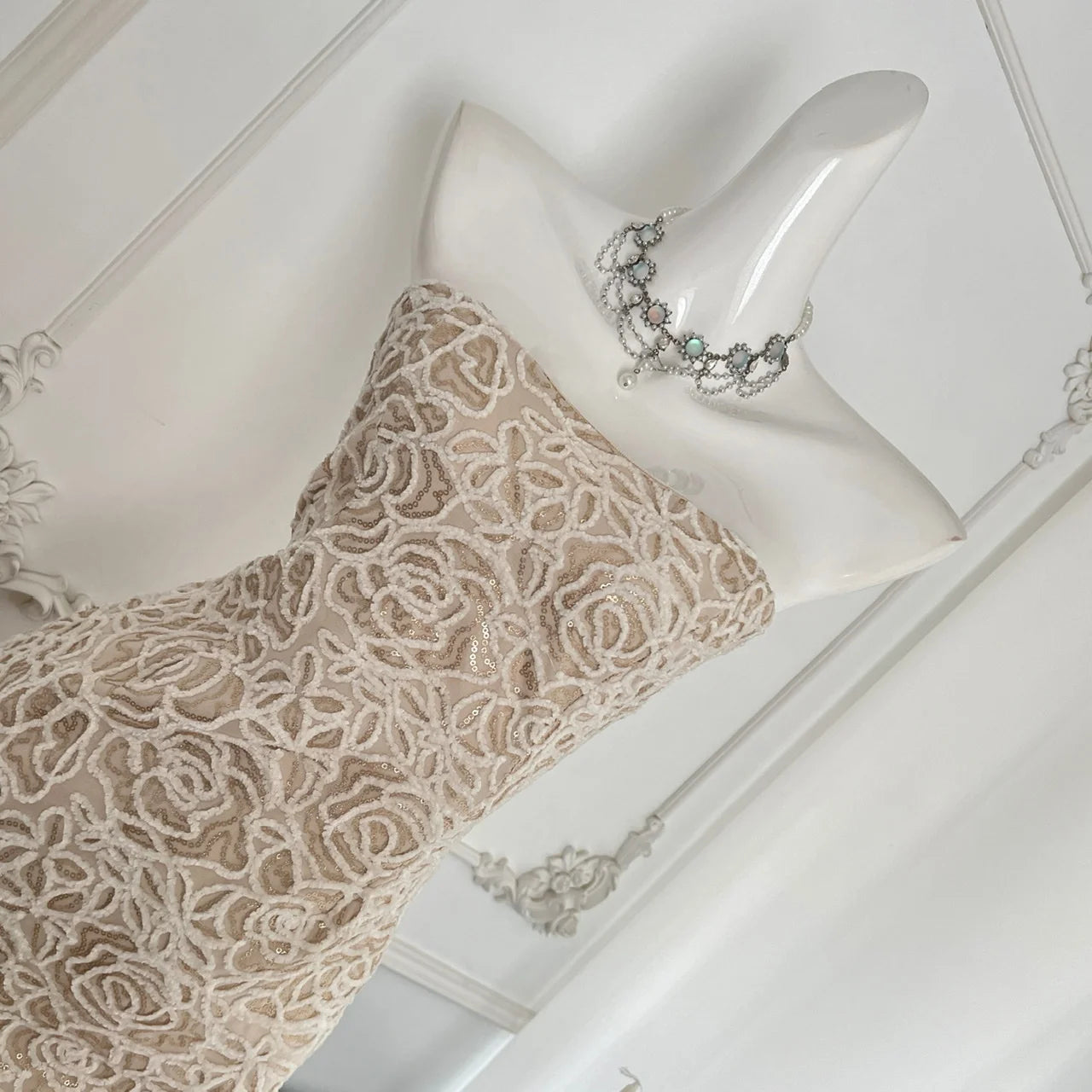 Summer 2024 Retro Beige Sequins Elegant Backless Birthday Party Short Dress Women Sexy Club Sleeveless Strapless Evening Dresses