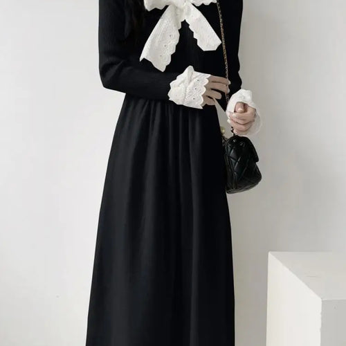 Load image into Gallery viewer, Korean Retro 2024 New Women Black Beige Patchwork Lace Holiday Pleated Dress Autumn Winter Red Bow Bandage Knitted Dress Popular
