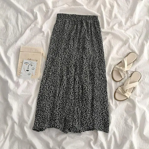 Load image into Gallery viewer, Spring Summer New Black Beige Print Elegant Vacation Party Pleated Skirt Women French Fashion Elastic High Waist Long Skirt Boho
