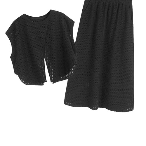 Load image into Gallery viewer, Black Hollow Hollow Out T-shirt Skirt Two Pieces Suit New Round Neck Short Sleeve Women Fashion Spring Summer 2025 1DJ1435
