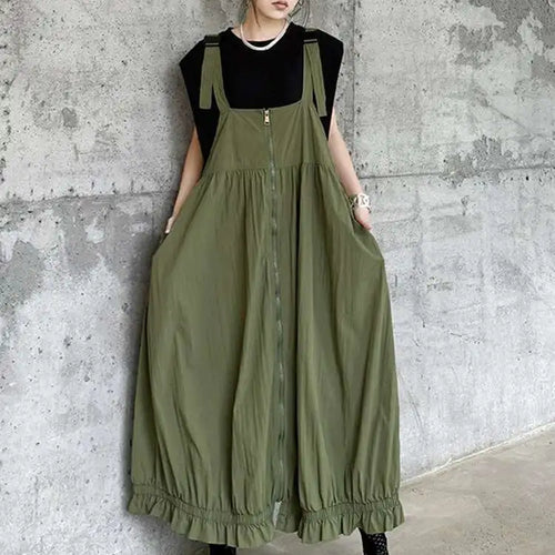Load image into Gallery viewer, Women Green Pleated Pocket Big Size Strap Dress New Square Collar Sleeveless Fashion Tide Spring Autumn 2025 1DH6067
