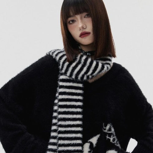 Load image into Gallery viewer, Loose Mohair Thick Sweater Women Y2k Aesthetic Knitted Punk Vintage Pullover Sueter Mujer Harajuku Skull Print Grunge Pull Femme

