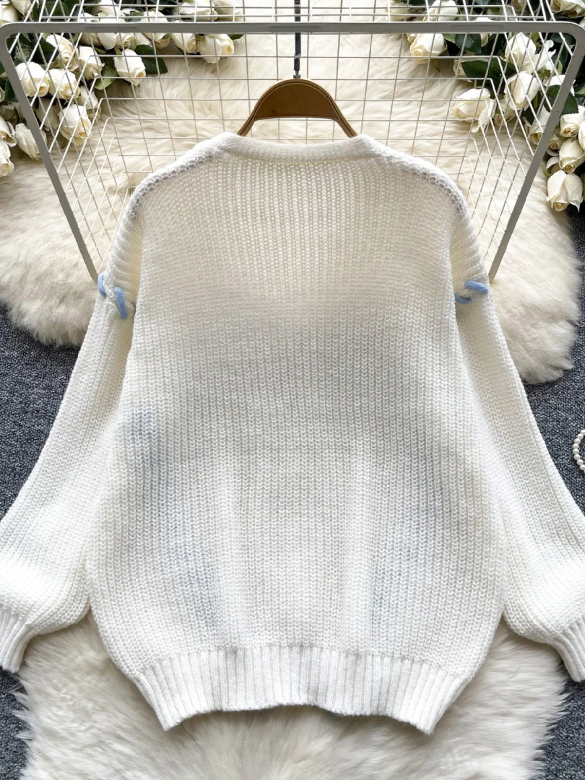 2024 New Autumn Winter Black Beige Single Breasted Cardigan Sweater Women Thick V Neck Casual Long Sleeved Knitted Top Versatile