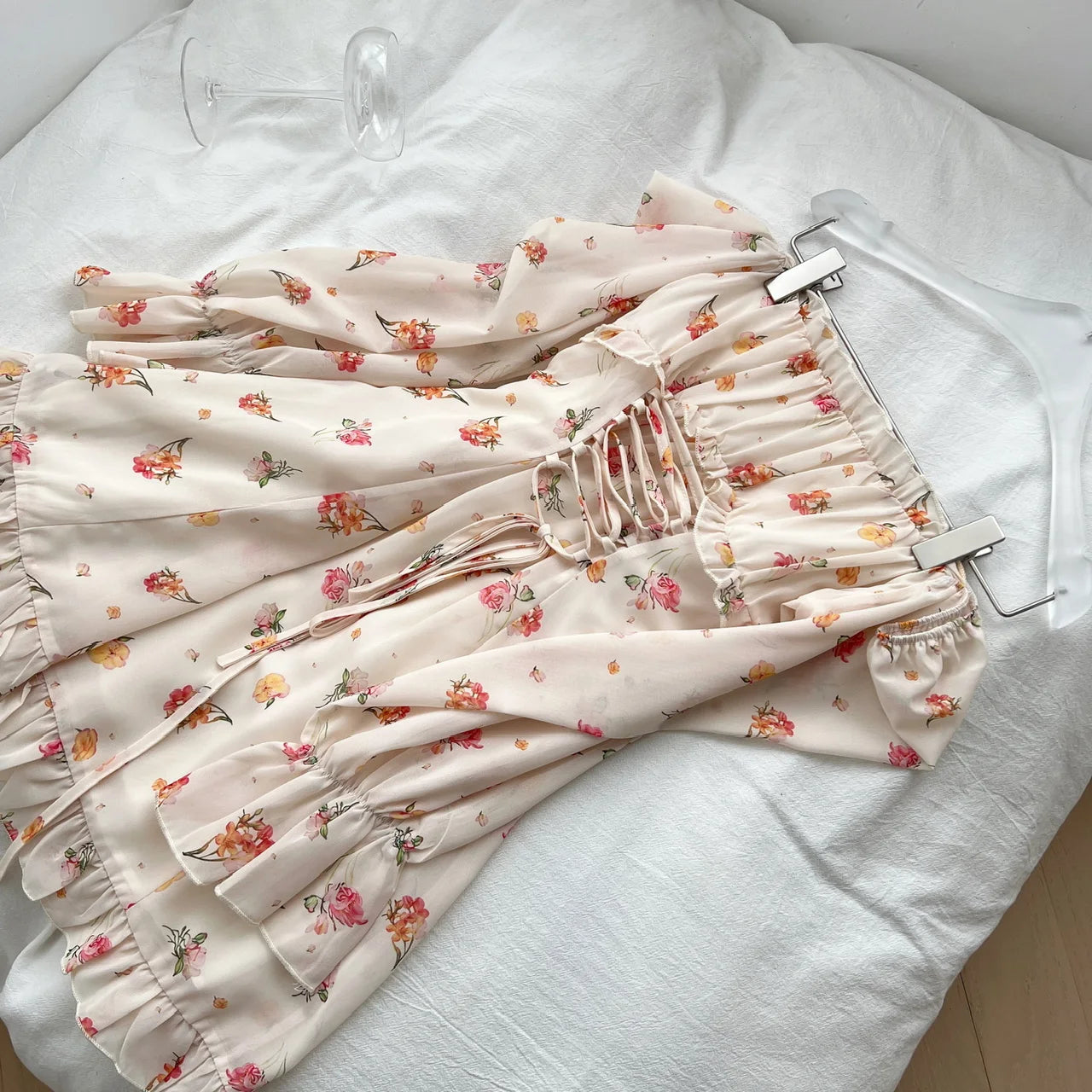 Spring Vintage Beige Floral Long Sleeved Party Short Dress Women Square Neck Elegant Vacation Backless Ruffles Dresses 2025 Chic