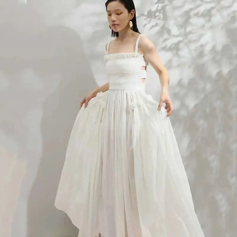 Women White Sling Backless Pleated Shrink Waist Slim Vintage Dress New Square Collar Fashion Spring Autumn 2025 JF54801