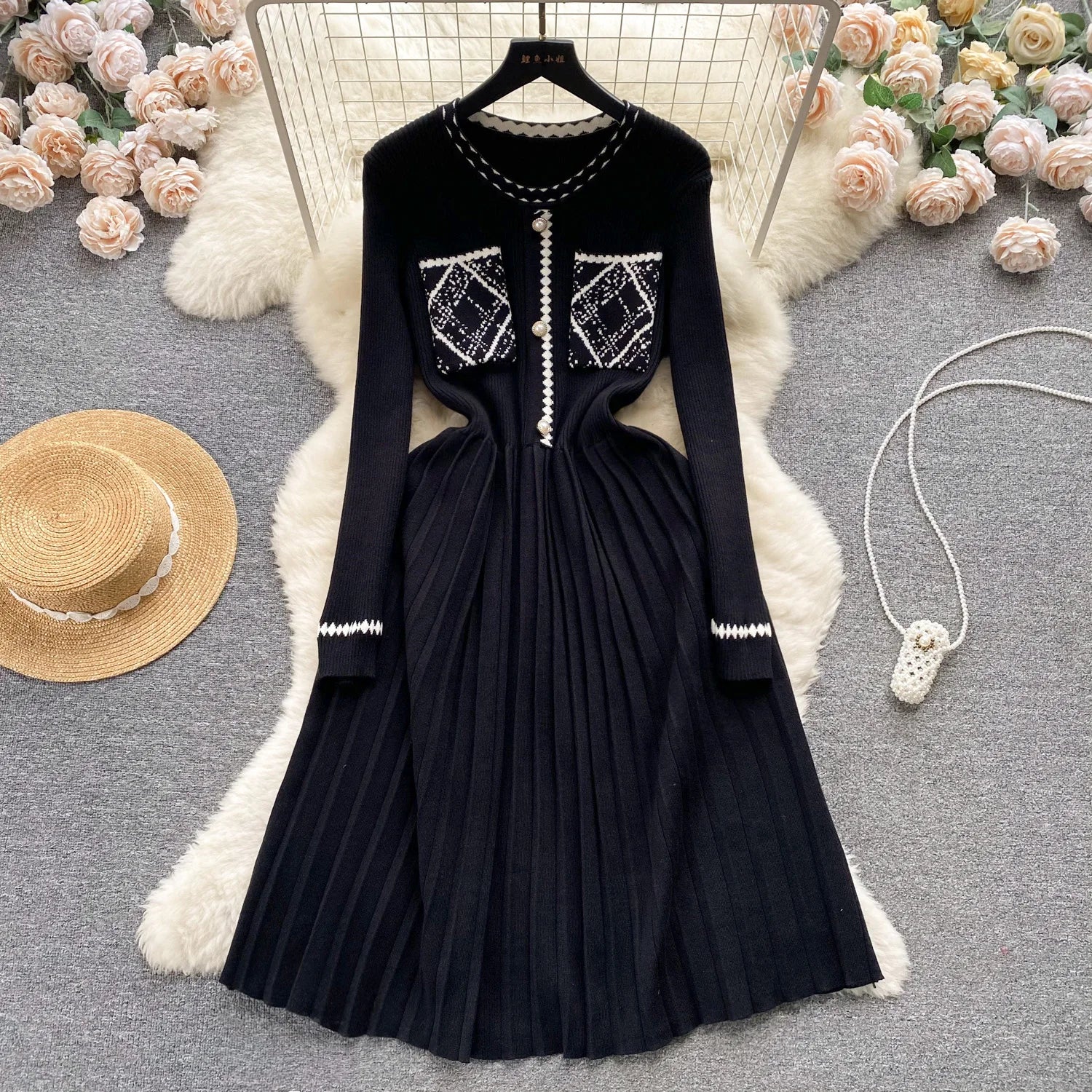 Beige Patchwork Knit Sweater Long Dress Woman Clothes Casual Autumn Winter Korean Slim Long Sleeve Elegant Black Pleated Dresses