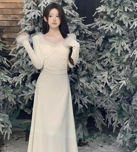 Vintage 2024 Autumn Winter White Elegant Party Dress Korean Fashion Woman Long Sleeve Hairy Square Neck Pleated Dress Slim Trend