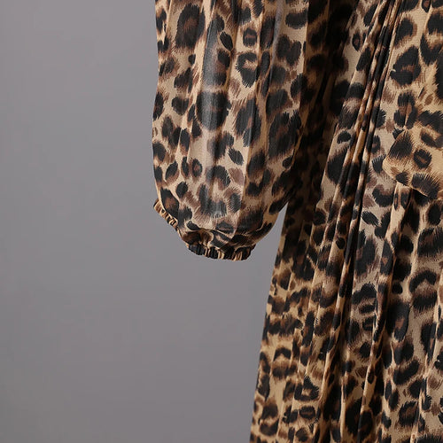 Load image into Gallery viewer, Women Brown Leopard Printed Rhinestones Long Dress New Round Neck Long Sleeve Fashion Tide Spring Autumn 2025 3WM2692
