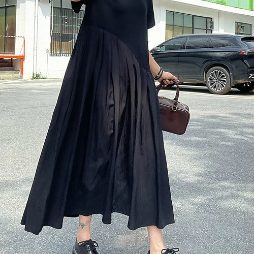 Load image into Gallery viewer, Women Black Irregular Pleated Big Size Midi Dress New Round Neck Short Sleeve Fashion Tide Spring Summer 2025 1DJ0851
