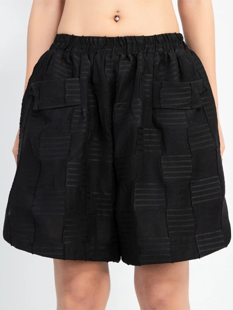 Women Black Dot Textured Pocket Casual Wide Leg Shorts New High Waist Trousers Fashion Tide Spring Summer 2025 1DJ1010