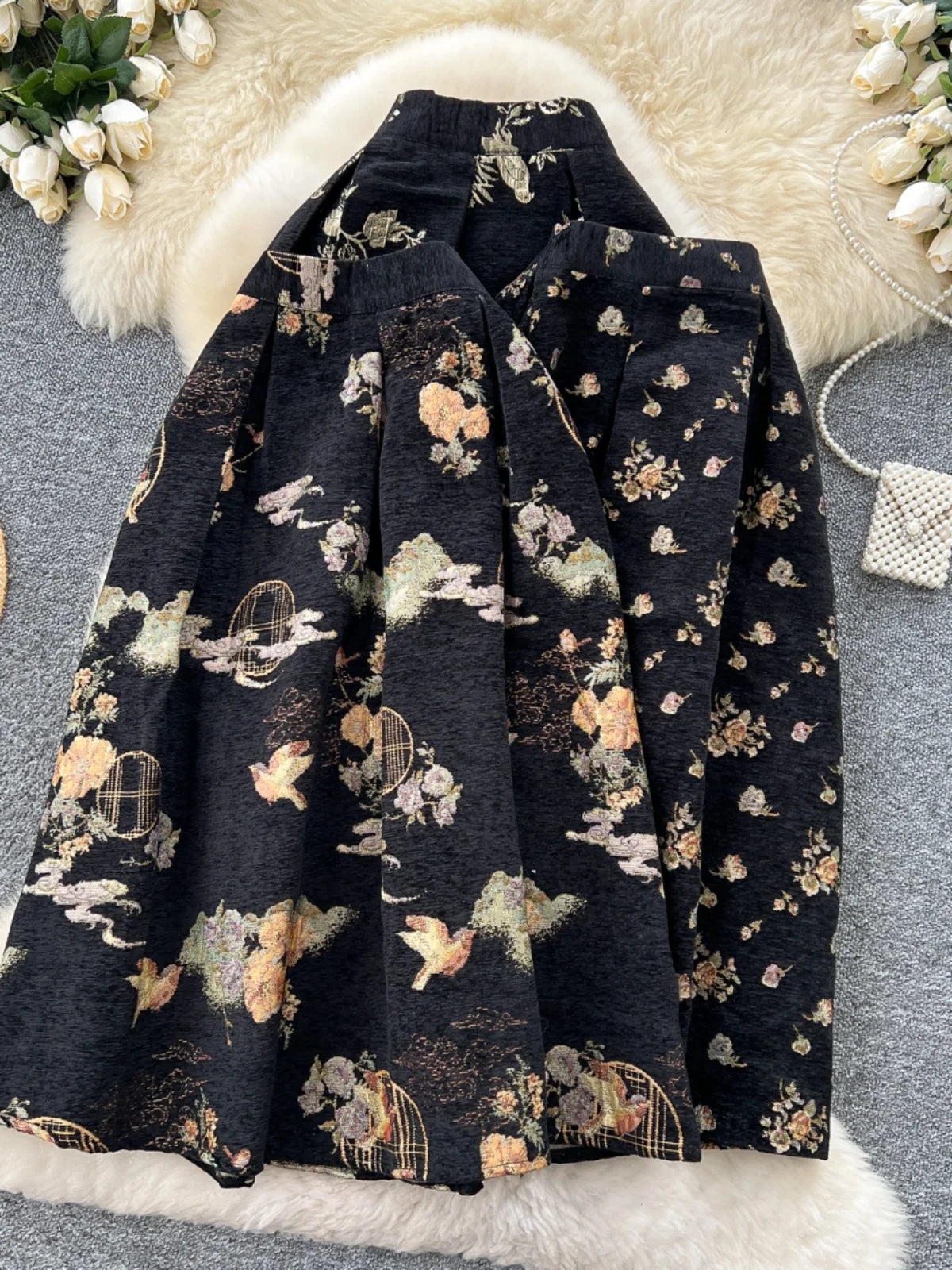 French Retro Women Fashion Bohemian Black Floral Elegant Party Long Skirt Streetwear Autumn Winter High Waist Pleated Skirt Chic