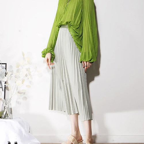 Load image into Gallery viewer, Loose Green Shirt For Women Round Neck Lantern Sleeve Solid Minimalist Blouses Female Fashion Spring Clothing Style
