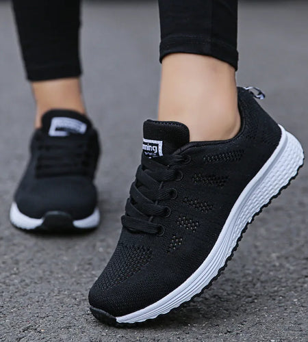 Women Casual Shoes Fashion Breathable Walking Mesh Flat Shoes Sneakers Women Gym Vulcanized Shoes White Female Footwear