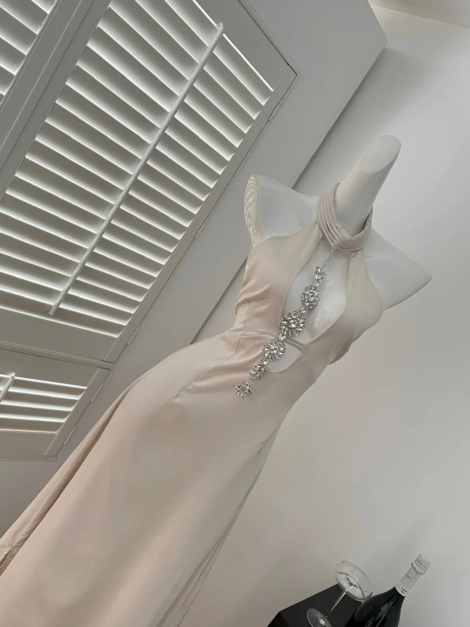 Women Beige Off Shoulder Hollow Out Backless Halter Lace-up Long Dress Summer Sexy Club Elegant Sleeveless Party Evening Dresses