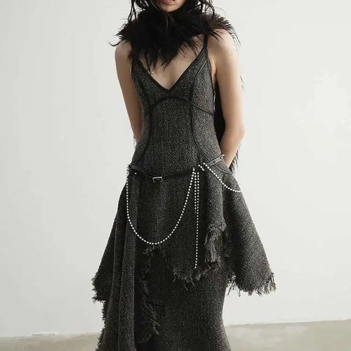 Load image into Gallery viewer, Women 25% Wool Irregular Tassels Burr Hem Vintage Dress New V-Neck Sleeveless Fashion Tide Autumn Winter 2025 1DH4036
