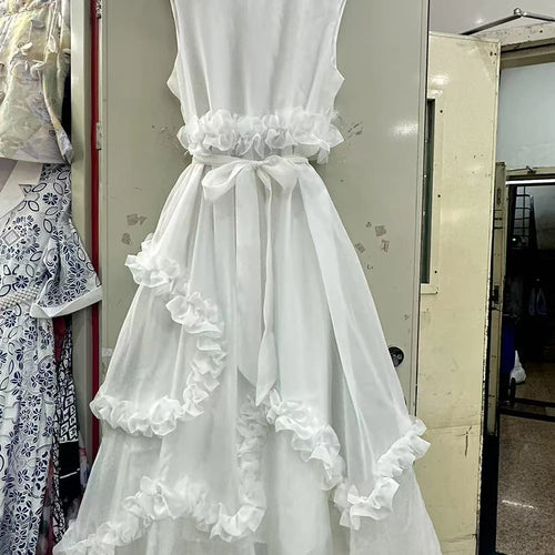 Load image into Gallery viewer, Solid Spliced Ruffles Loose Dresses For Women O Neck Sleeveless High Waist Temperament Long Dress Female Fashion
