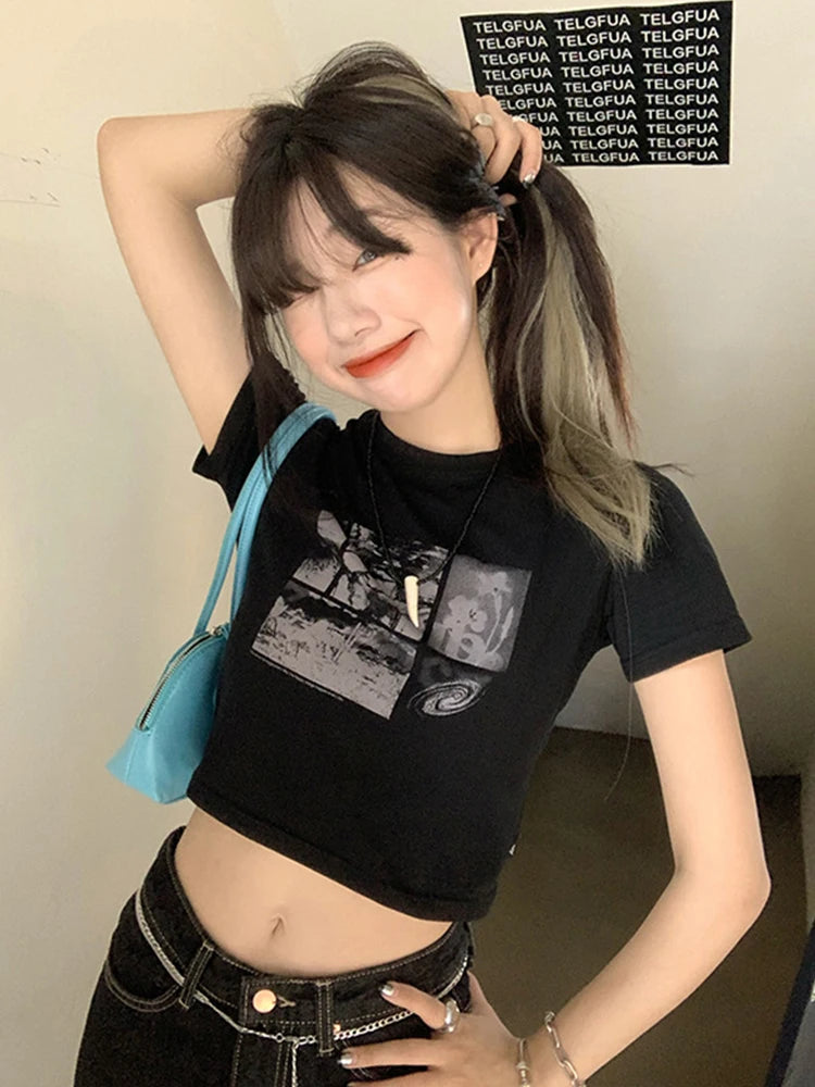 90s Black Gothic Harajuku Vintage Grunge Graphic Slim Fit Short Crop Top Women's Streetwear Sexy Summer Y2K Punk Casual T-Shirt