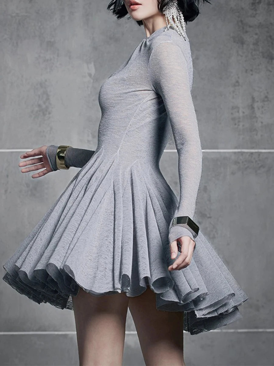 Slimming Spliced Folds Minimalist Dresses for Women Round Neck Long Sleeves Temperament Dress Female Clothing New