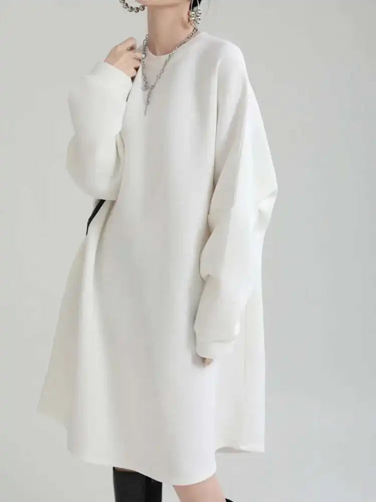 Women White Big Size Shaped Long Dress New Round Neck Long Sleeve Loose Fit Fashion Tide Spring Autumn 2025 1DE4098