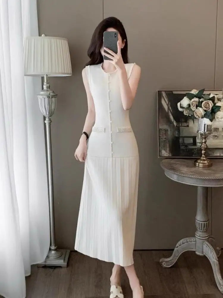 Korean Women's Black Knit Round Neck Sleeveless Office Lady Dress Summer Retro Fashion Beige Pearl Temperament Long Dress Trendy