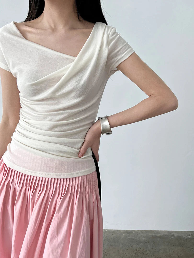 Women Black Irregular Pleated Elegant T-shirt New Skew Collar Short Sleeve Fashion Tide Spring Summer 2025 1DJ1908