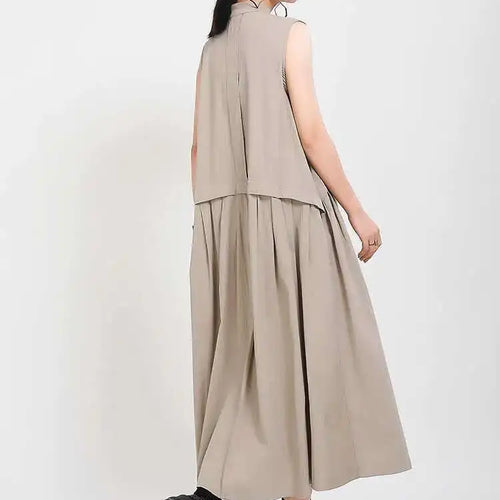 Load image into Gallery viewer, Women Khaki Split Pleated Long  Dress New Stand Collar Sleeveless Loose Fit Fashion Tide Spring Summer 2025 1Y353

