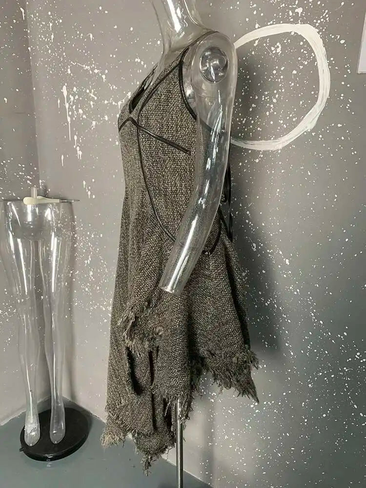 Women 25% Wool Irregular Tassels Burr Hem Vintage Dress New V-Neck Sleeveless Fashion Tide Autumn Winter 2025 1DH4036