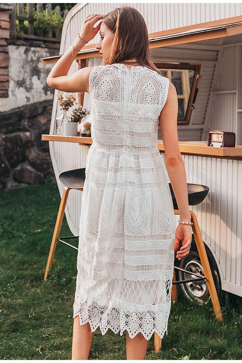 Elegant Sleeveless White Casual Embroidery Long Sundress Summer Maxi Dress