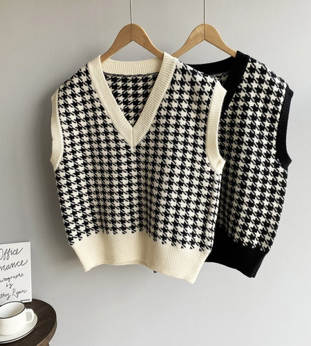 Vintage Women Plaid Sweater Vest Casual V Neck  Houndstooth Loose Thick Female Knitted Sweater Korean Elegant Tops