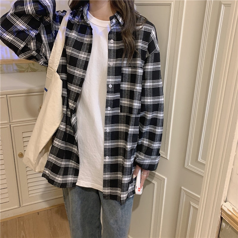 Vintage Plaid Women Shirt Autumn Large Size Long Sleeve Oversize Shirts Casual Loose Fall Korean Button Up Tops