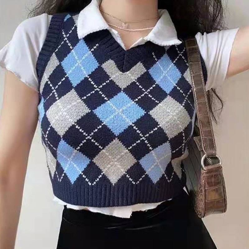 Argyle Women Vest Sweater Autumn Fashion V Neck Knitted Plaid Crop Sweater Casual V Neck Preppy Style Female Jumper Tops