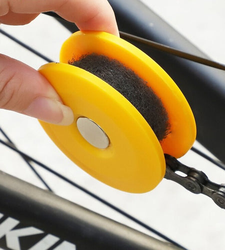 Bike Chain Oiler Lubricating Cycling Gear Roller Gadget Practical Tool Bike Accessories Bicycle Chain Repair Tools