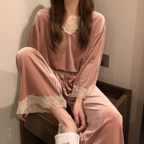 Load image into Gallery viewer, Women&#39;s Pajamas Set V Neck Lace Cuff Velvet Sleepwear Casual Homewear Loose Nightwear Luxury Pyjamas Femme Oversize
