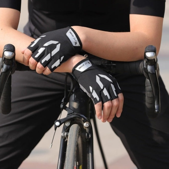 Reflective Bicycle Gloves Anti Slip Gel Pad Short Half Finger Cycling Gloves Breathable Outdoor Sports Men MTB Bikes Gloves