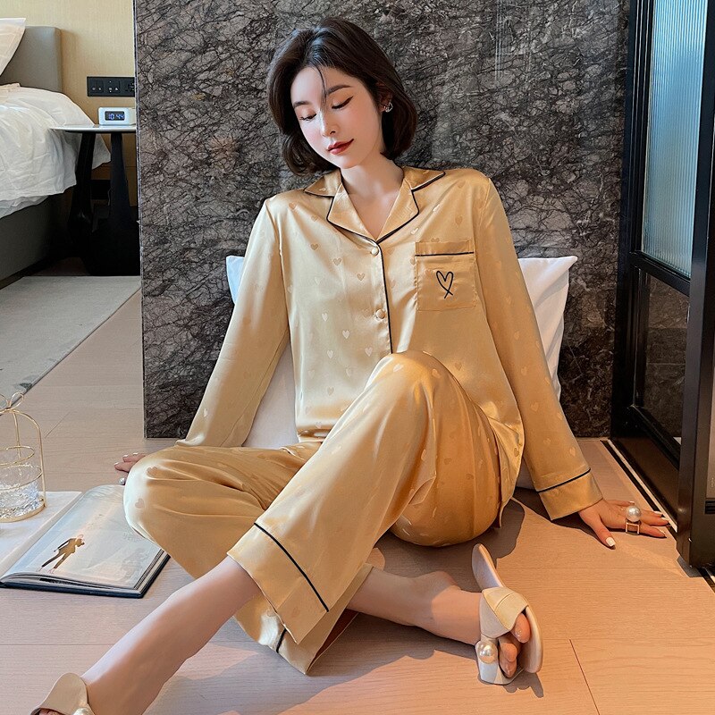 Women's Pajamas Set V Neck Luxury Style Fashion Heart Embroidered Sleepwear Silk Like Home Suit Nightwear Pijama Femme