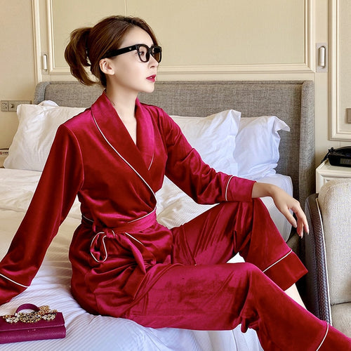 Load image into Gallery viewer, Women&#39;s Pajamas Cool Fashion Velvet Sleepwear Leisure Female Homewear Casual Home Suit Pyjamas Pour Femme Outer Wear
