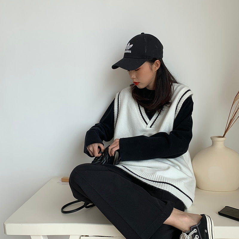 Autumn Simple All Match Vest Women V Neck Black Knitted Sweater Sleeveless Student Tanks Korean Fashion White Waistcoat