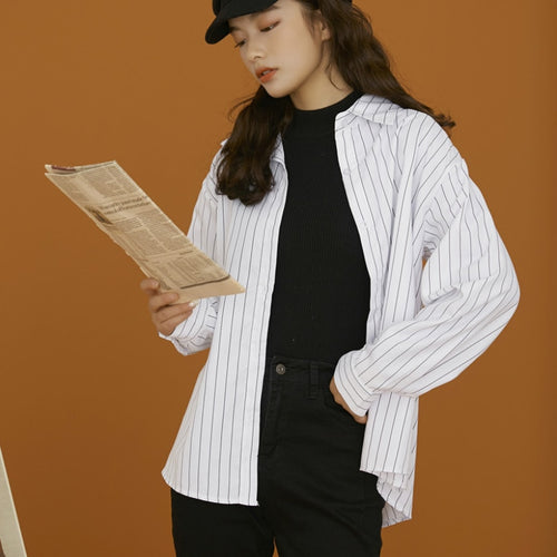 Load image into Gallery viewer, Simple Striped Women Shirt Autumn Long Sleeve 2022 New White Casual Korean Loose Tops Fashion Button Up Designed Shirts
