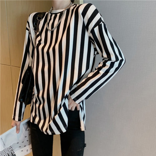 Load image into Gallery viewer, Loose Striped Women T Shirt Long Sleeve Casual O Neck Split Fork Ladies Tess Korean Pure Cotton Fashion Female Tops

