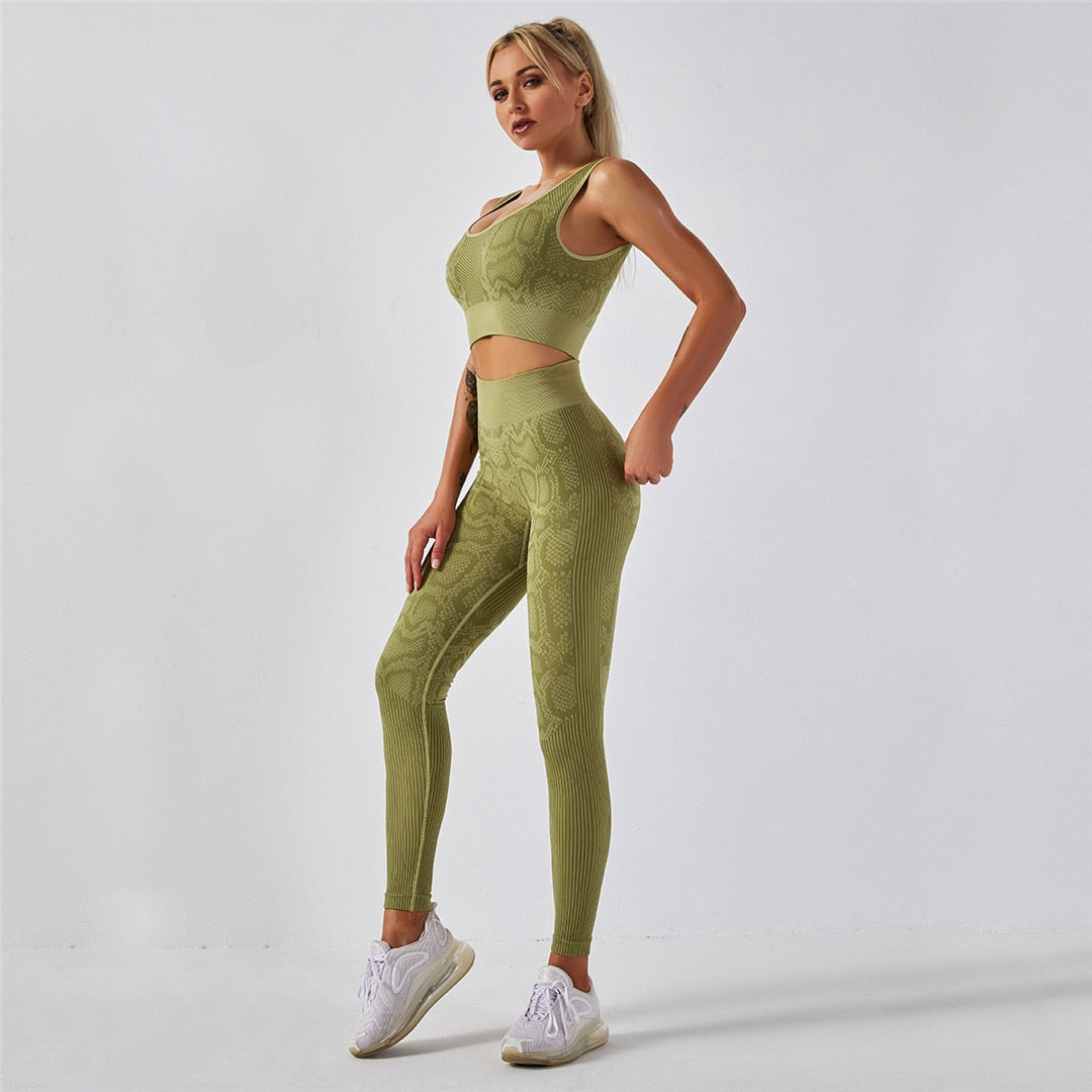 Snake Print Seamless Sportswear 2 Pieces Yoga Set Women Sports Bra and Leggings Fitness Running Workout Clothes Gym Outfit A010