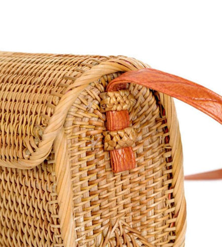 Bali Rattan Butterfly Buckle Satchel Bag-women-wanahavit-wanahavit