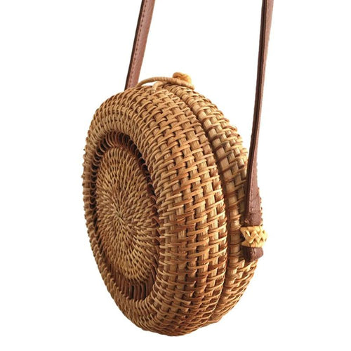 Load image into Gallery viewer, Small Outlined Flap Round Straw Rattan Bag
