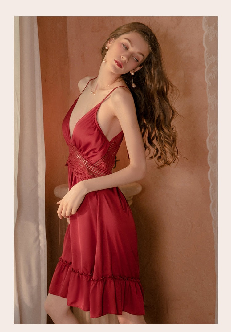 Women's Pajamas Sexy Backless Lace Sling Dress Female Deep V Neck Sleepwear S Body Temptation Nightdress Femme