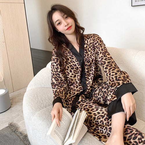 Load image into Gallery viewer, Women&#39;s Pajamas Set V Neck Design Luxury Cross Letter Print Sleepwear Silk Like Home Clothes XXXXL Large Size Nightwear
