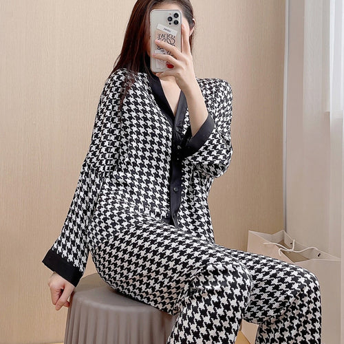 Load image into Gallery viewer, Autumn Women&#39;s Pajamas Houndstooth Sleepwear Fashion Style Silk Like Nightwear Casual V-neck Homewear Pyjamas Femme
