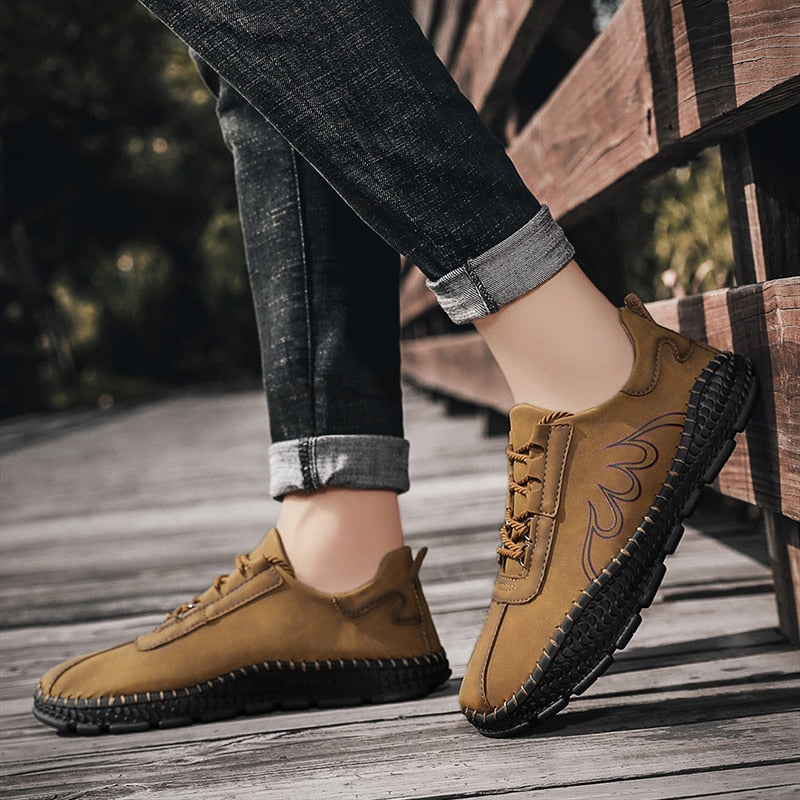 Men Casual Shoes Fashion Driving Shoes Leather Handmade Men's Shoes Mens Loafers Moccasins Breathable Brand Boat Shoes Size 48