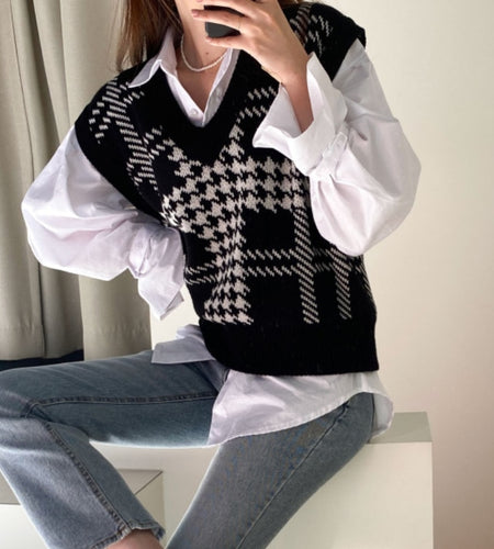 V Neck Loose Hounds Vest Sleeveless Women Casual Autumn Winter Knit Sweater Oversized Fashion Pullover Khaki