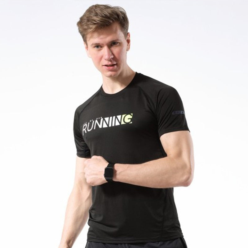 Black Running Sport T-Shirt Men Sportswear Gym Fitness Workout Jogging Short Sleeve Tops Quick Dry Breathable Wicking Rash Guard