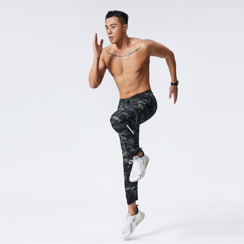 Camouflage Men Pants New Fashion Men Jogger Pants Men Fitness Bodybuilding Gyms Pants For Runners Clothing Sweatpants M-3XL